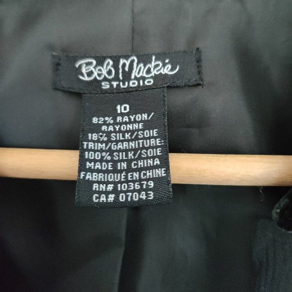 Bob Mackie Women's Cropped Jacket Black Size 10 Silk - Picture 4 of 5